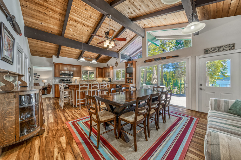 Peninsula Drive, Lake Almanor